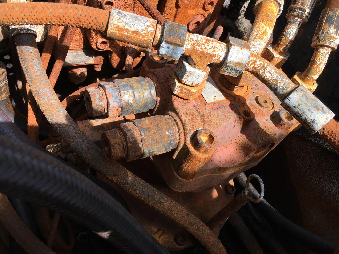 ./imagenes/INVOICE/2019/16744/EXCAVADORA SANY  SY-135C PARA PARTES (31).JPG